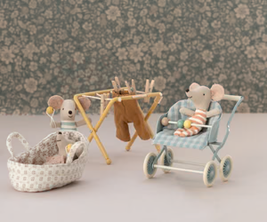 Maileg | Stroller for Baby Mice - Mint