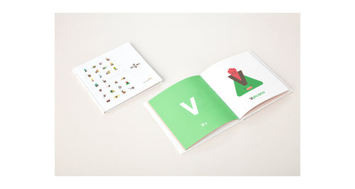 Oioiooi | Hello - The Alphabet Book